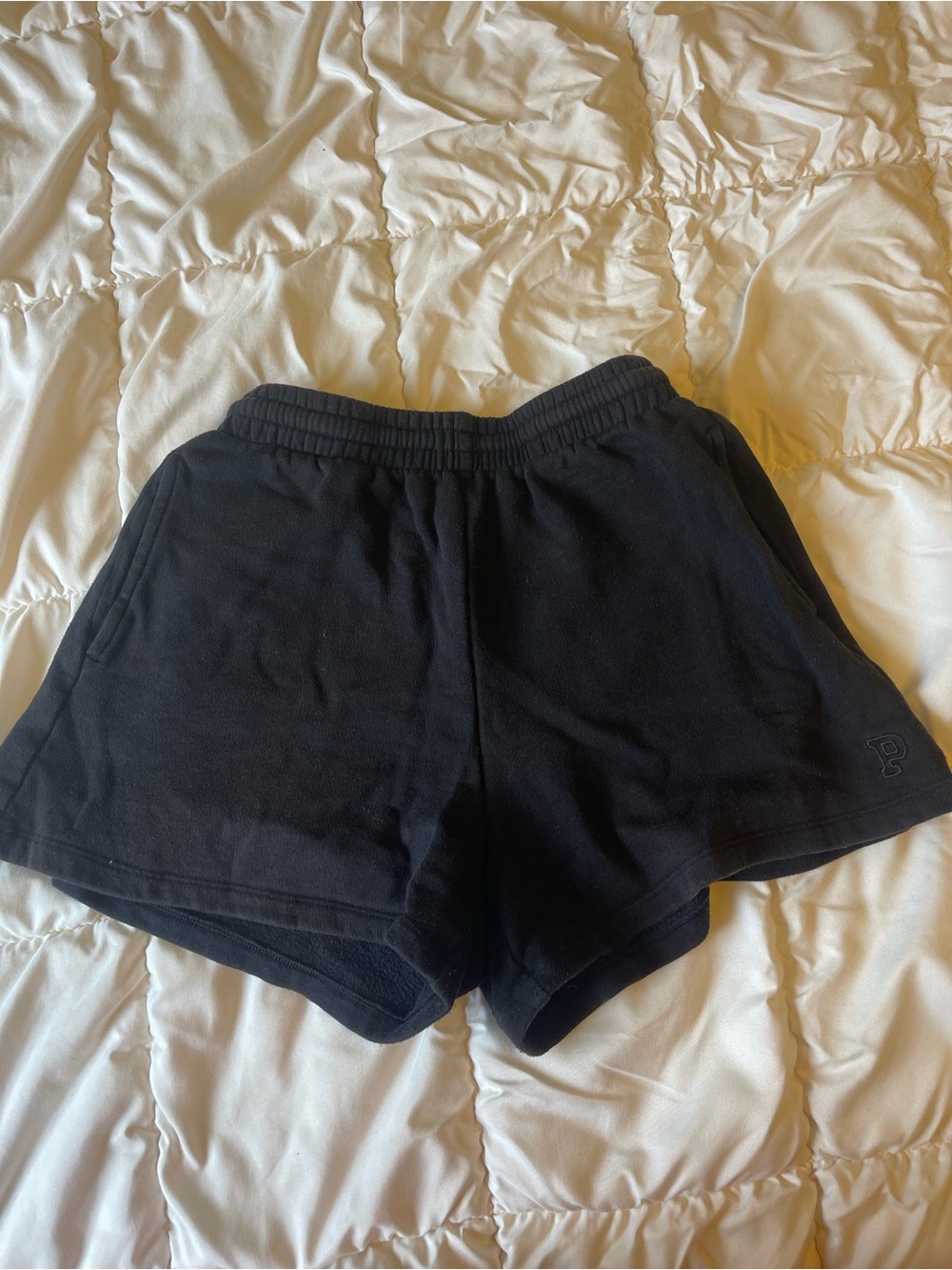 PINK Victoria's Secret Black Athletic Pull-On Shorts with Subtle 'P' Logo